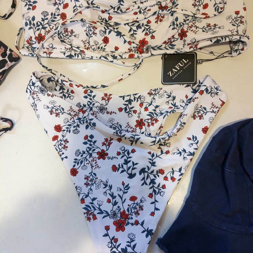 Zaful, size 6 floral